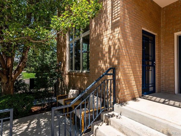220 Roslyn Street , Unit 701, Denver, CO 80230