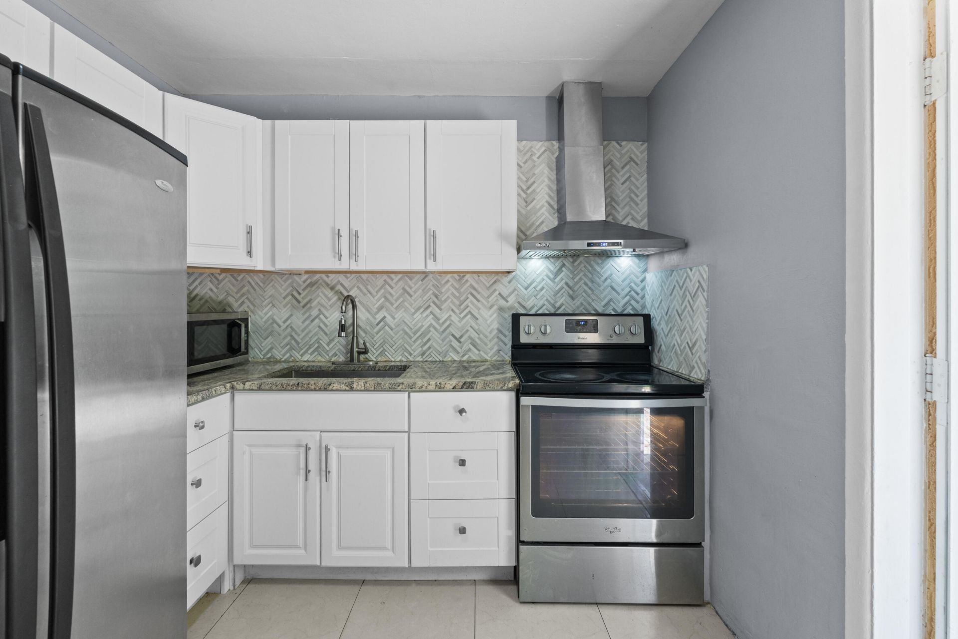 528 NE 20th Avenue Ne, Boynton Beach, FL 33435 Photo