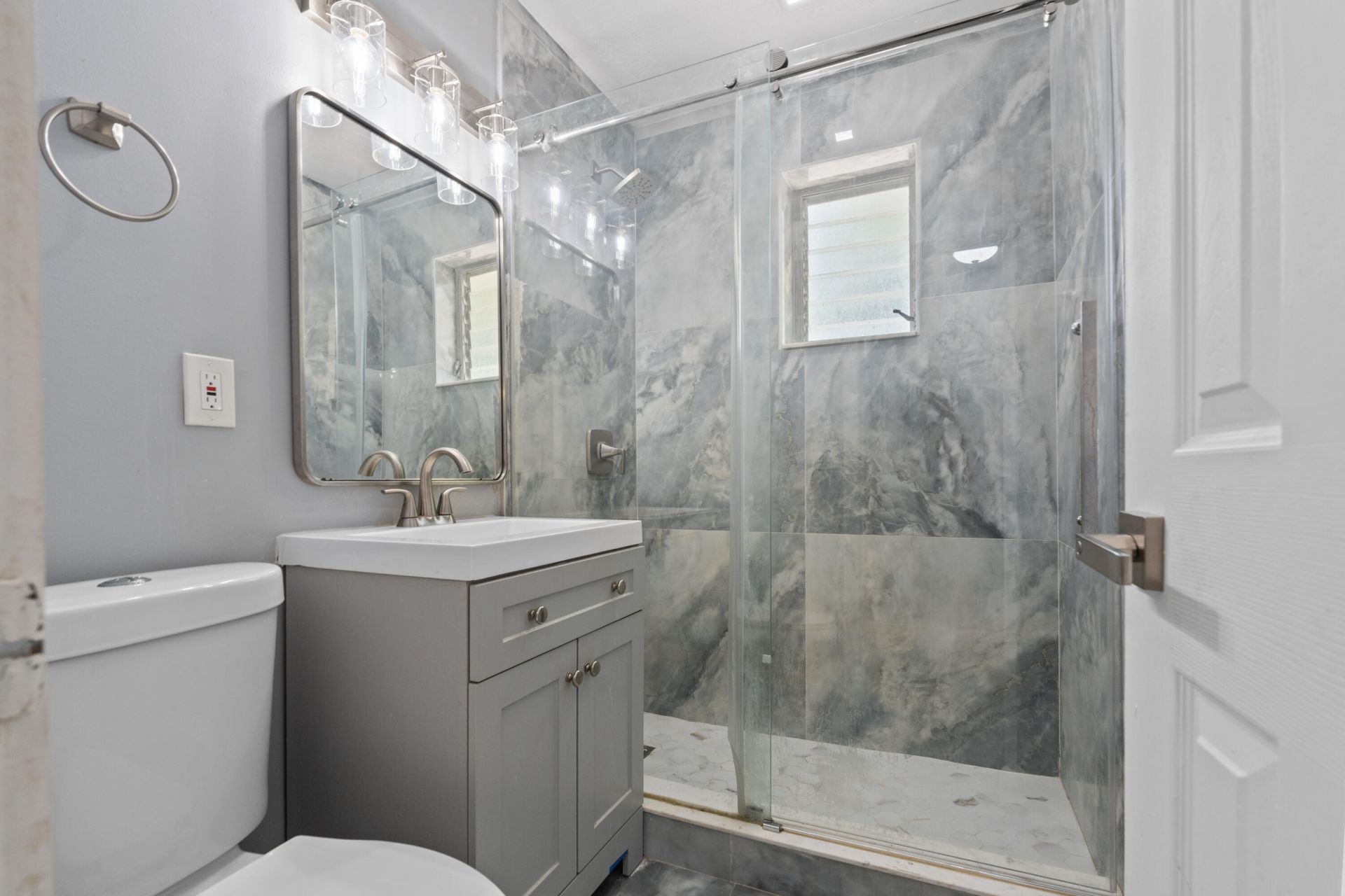 528 NE 20th Avenue Ne, Boynton Beach, FL 33435 Photo