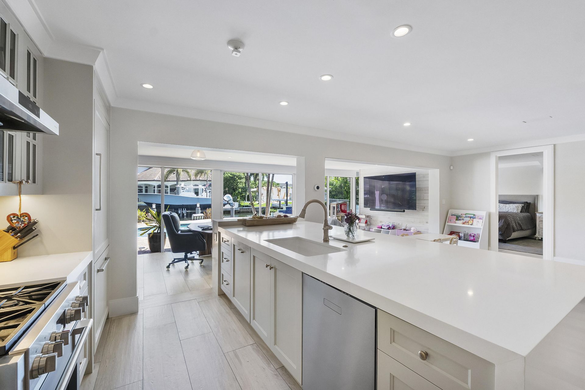 725 NE 36th Street, Boca Raton, FL 33431 Photo