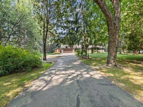 6775 Glacier Dr, Barton, WI 53090