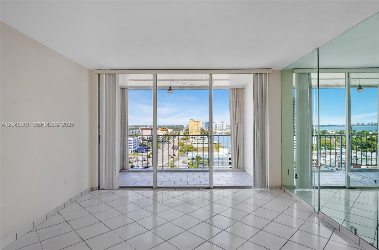 1865 79th St Cswy, Unit 12D, North Bay Village, FL 33141 Photo