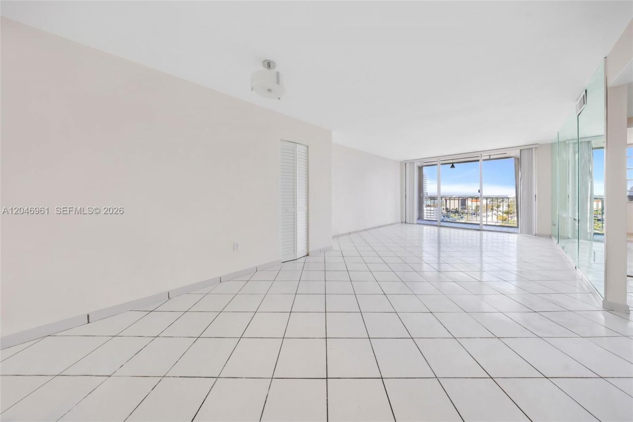 1865 79th St Cswy, Unit 12D, North Bay Village, FL 33141 Photo