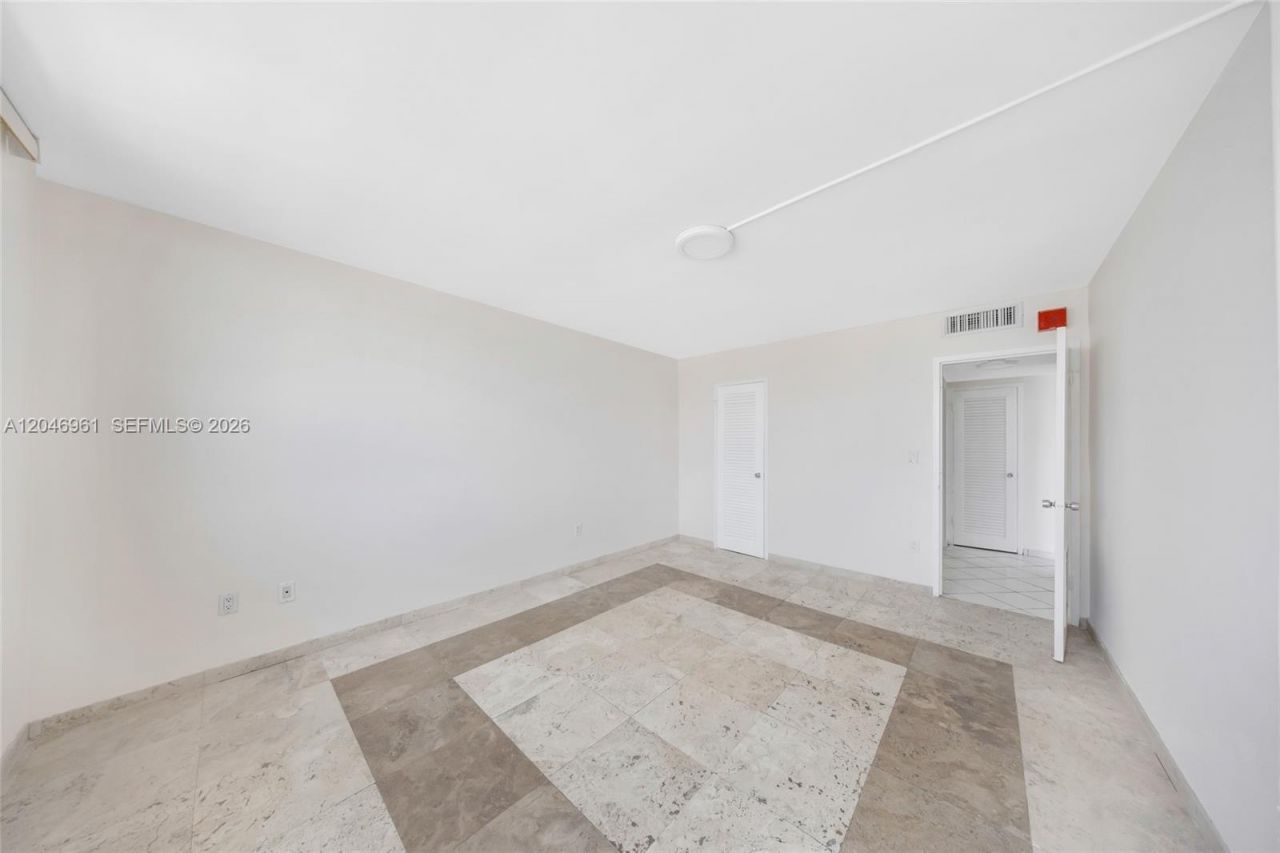 1865 79th St Cswy, Unit 12D, North Bay Village, FL 33141 Photo