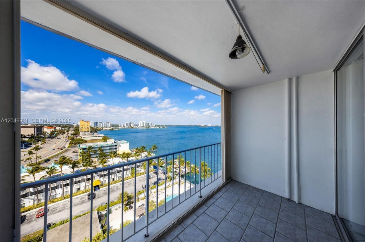 1865 79th St Cswy, Unit 12D, North Bay Village, FL 33141 Photo
