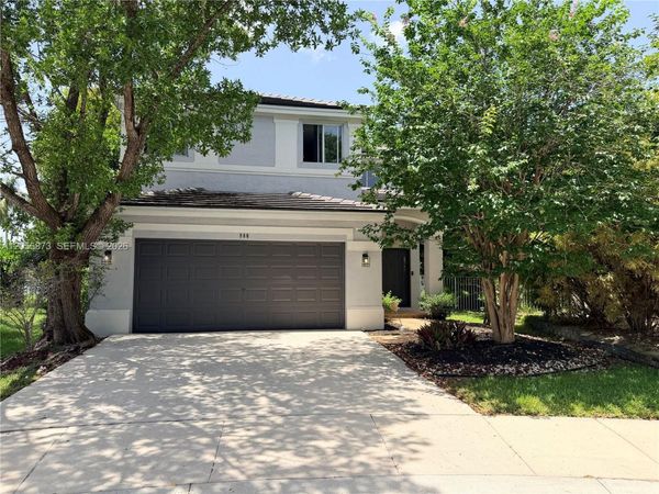 980 Golden Cane Dr , Weston, FL 33327