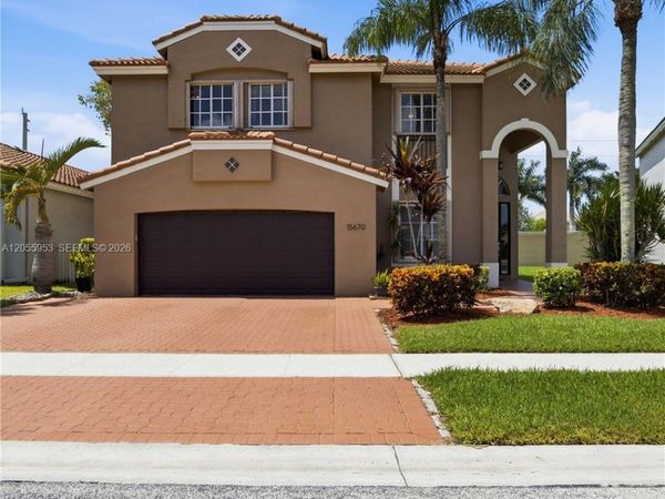 15670 SW 16th Ct, Pembroke Pines, FL 33027