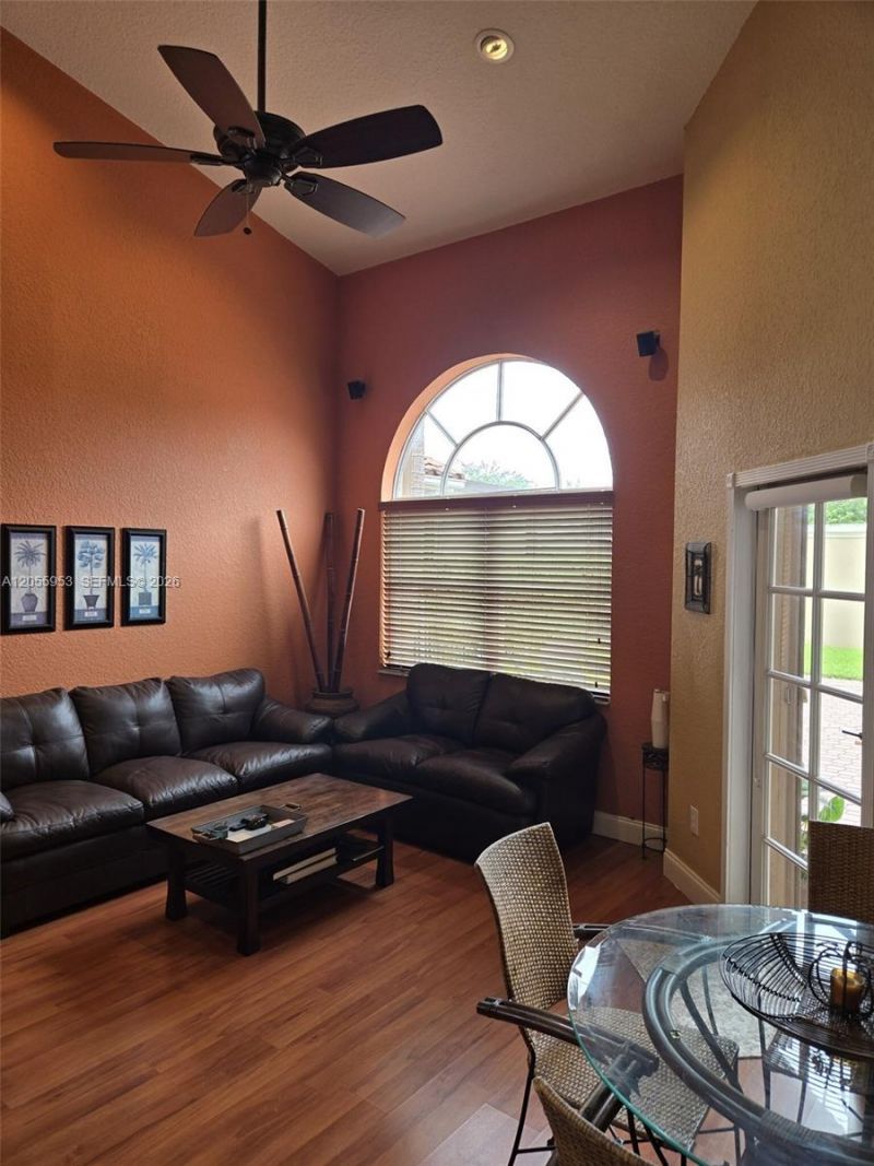 15670 SW 16th Ct, Pembroke Pines, FL 33027 Photo