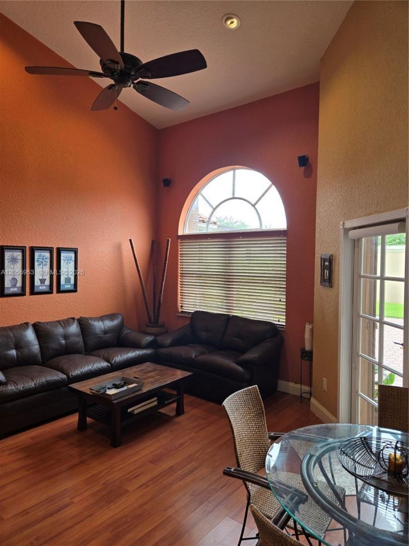 15670 SW 16th Ct , Pembroke Pines, FL 33027 Photo