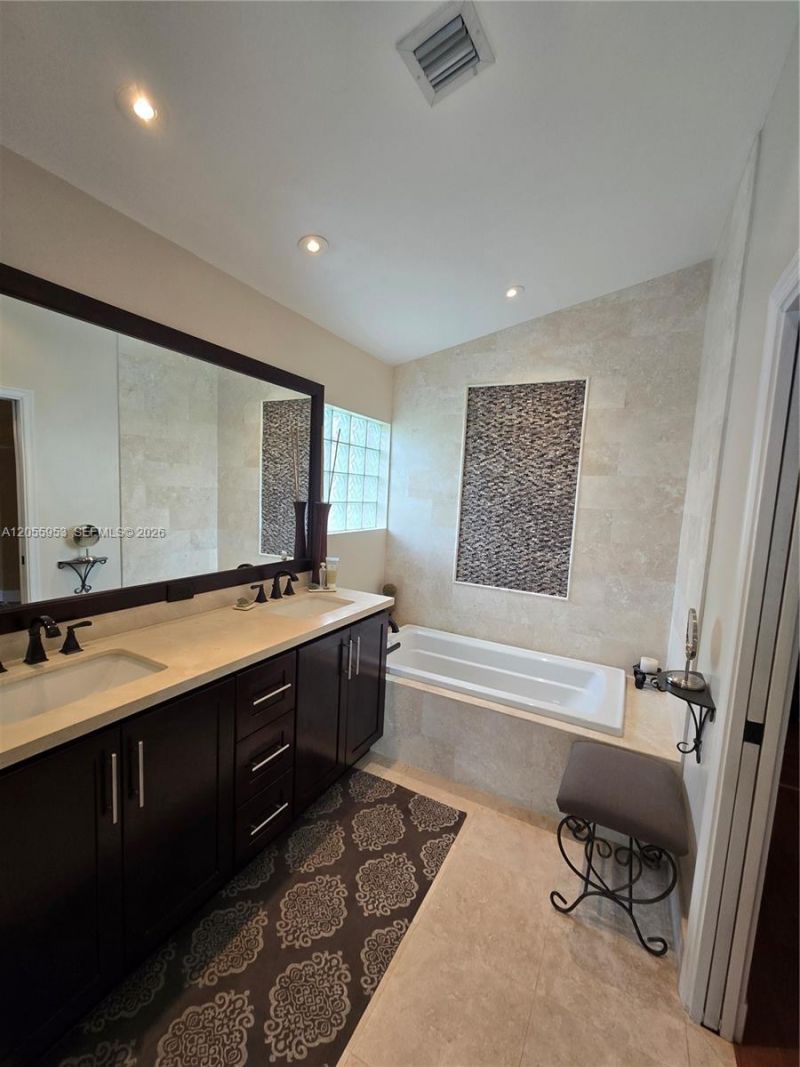 15670 SW 16th Ct , Pembroke Pines, FL 33027 Photo