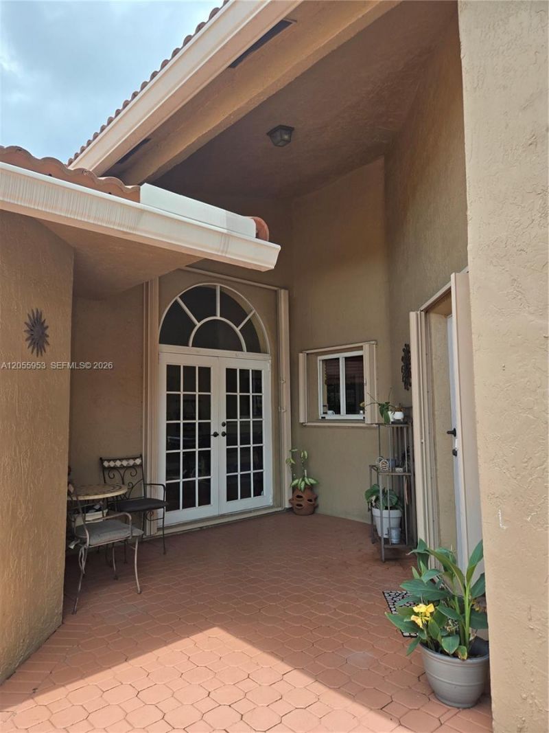 15670 SW 16th Ct , Pembroke Pines, FL 33027 Photo