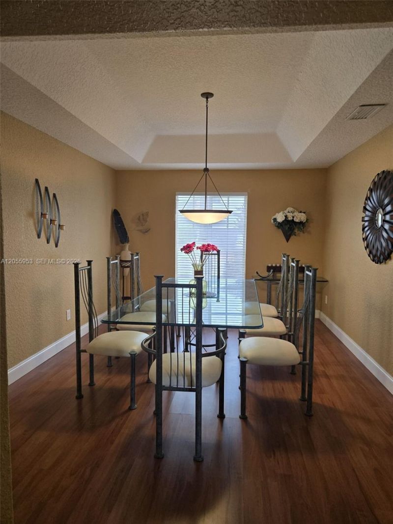15670 SW 16th Ct, Pembroke Pines, FL 33027 Photo