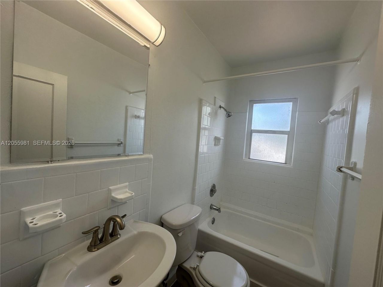 4249 Bougainvilla Dr, Unit 5, Lauderdale by the Sea, FL 33308 Photo