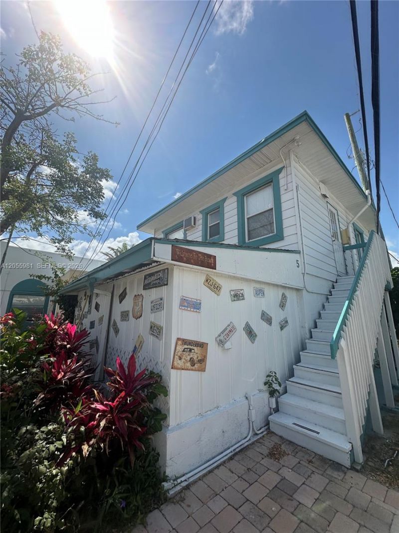 4249 Bougainvilla Dr, Unit 5, Lauderdale by the Sea, FL 33308 Photo