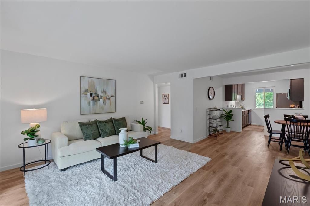 1733 Gascony Parc Drive, Unit 1733, Lake Saint Louis, MO 63367 Main Photo