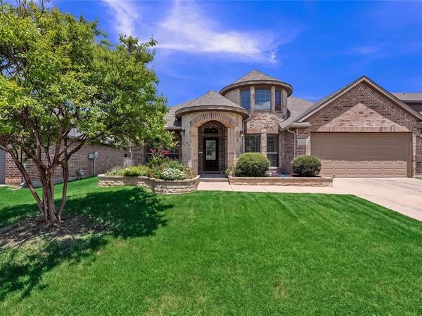 404 Bryn Mawr Lane , Van Alstyne, TX 75495
