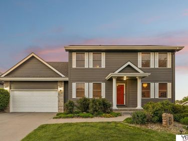 15430 Briar Street, Omaha, NE 68138