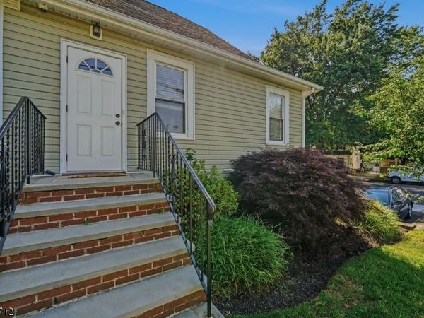 161 Broughton Ave, Unit 2, Bloomfield, NJ 07003