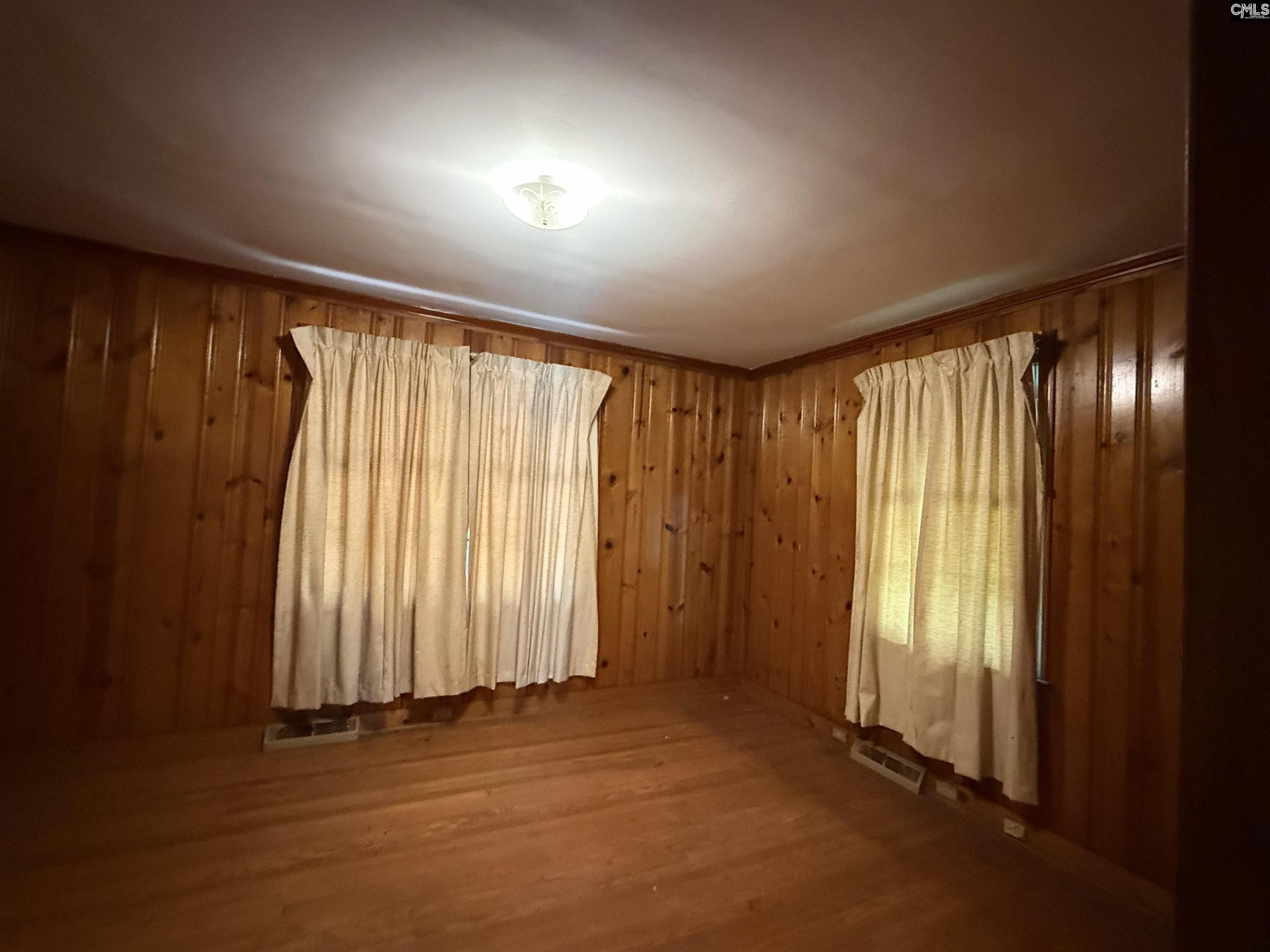 4921 Colonial Drive Photo 17
