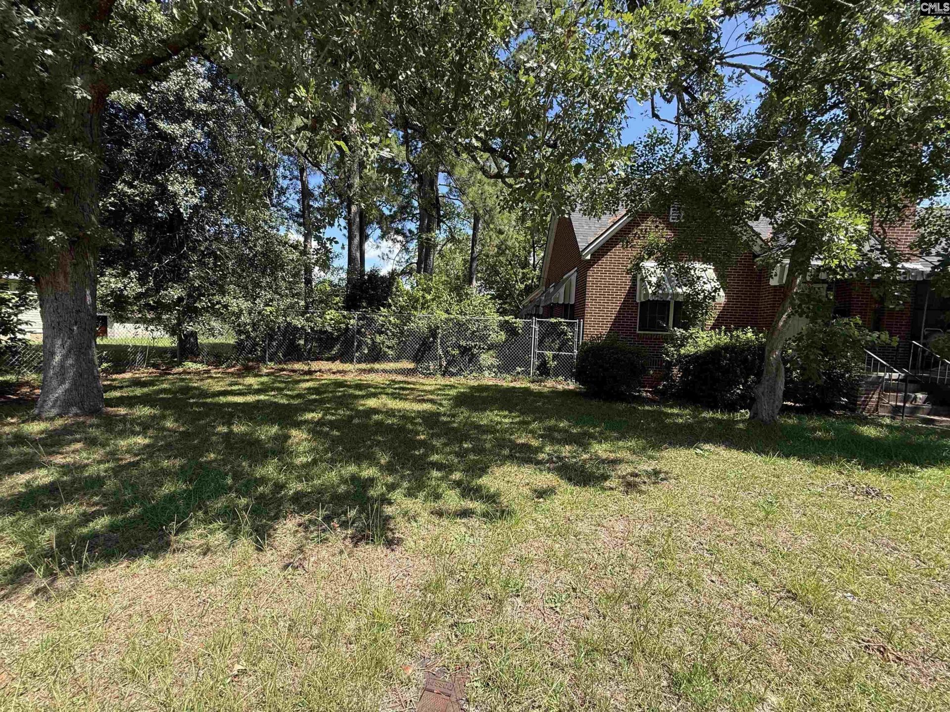4921 Colonial Drive Photo 4