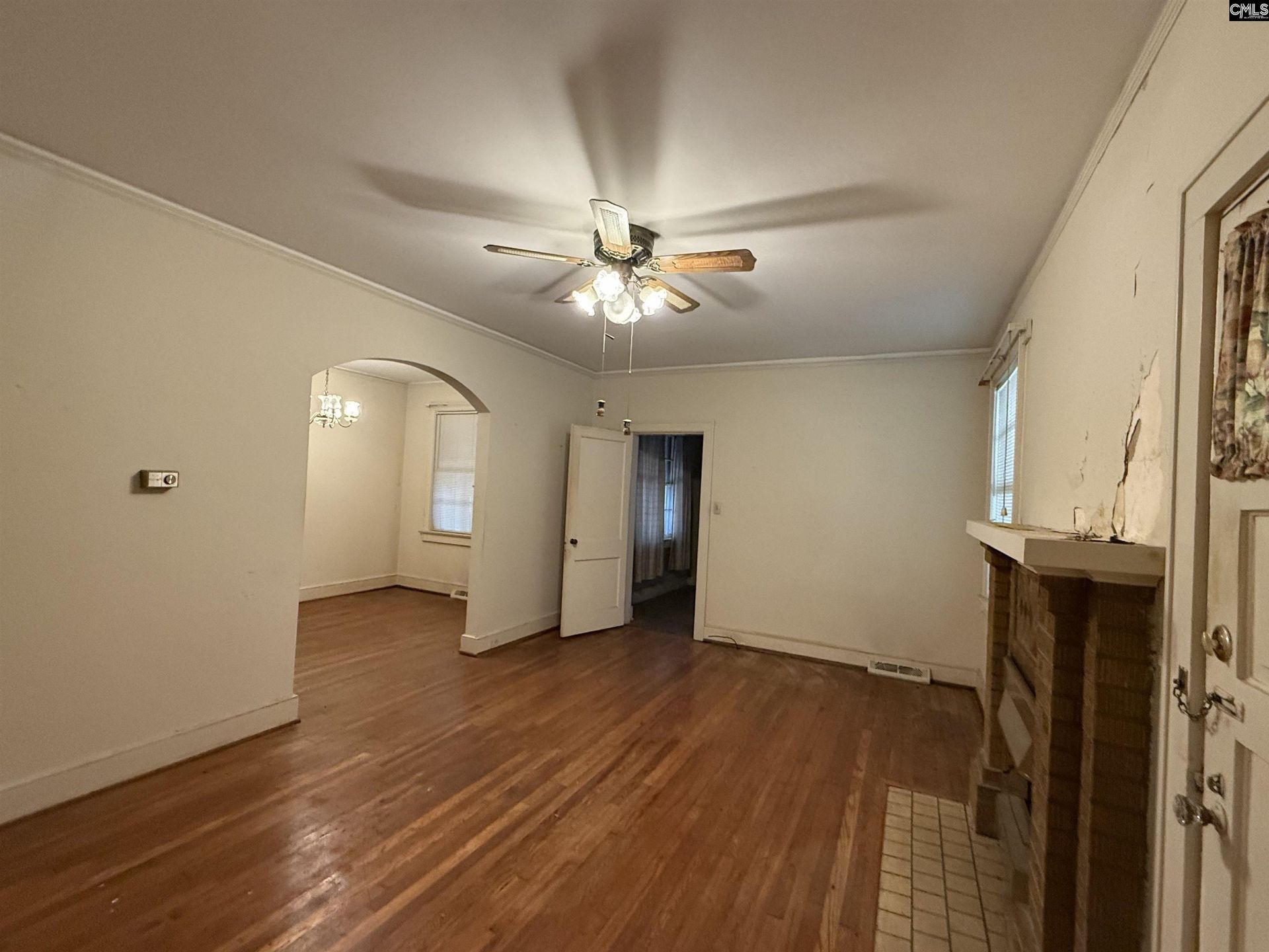 4921 Colonial Drive Photo 5