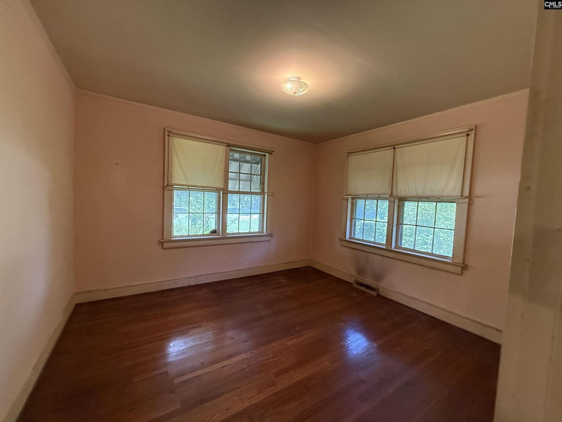 4921 Colonial Drive Photo 8