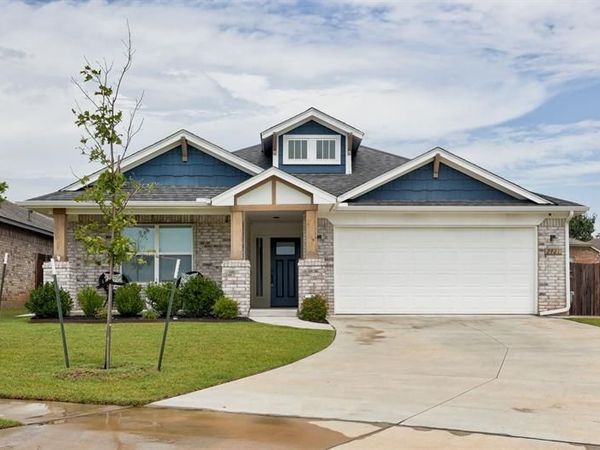 2721 Gulliver Street, Norman, OK 73069