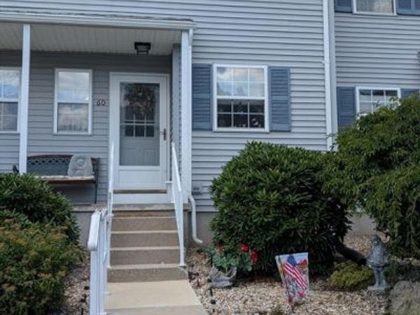 60 Waters Edge Dr, Unit 60, Ludlow, MA 01056