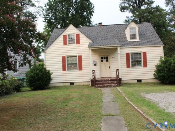 1843 Sherwood, Petersburg, VA 23805
