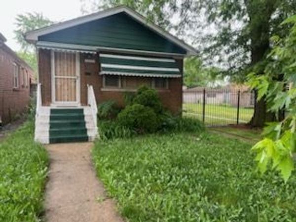 12559 S Michigan Avenue , Chicago, IL 60628