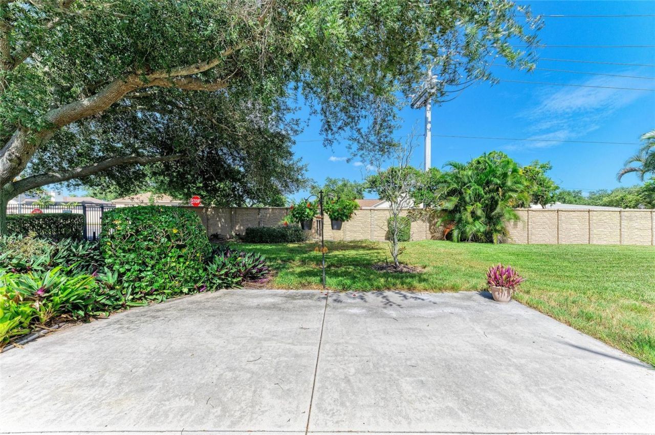 3728 Summerwind Circle, Bradenton, FL 34209 Photo