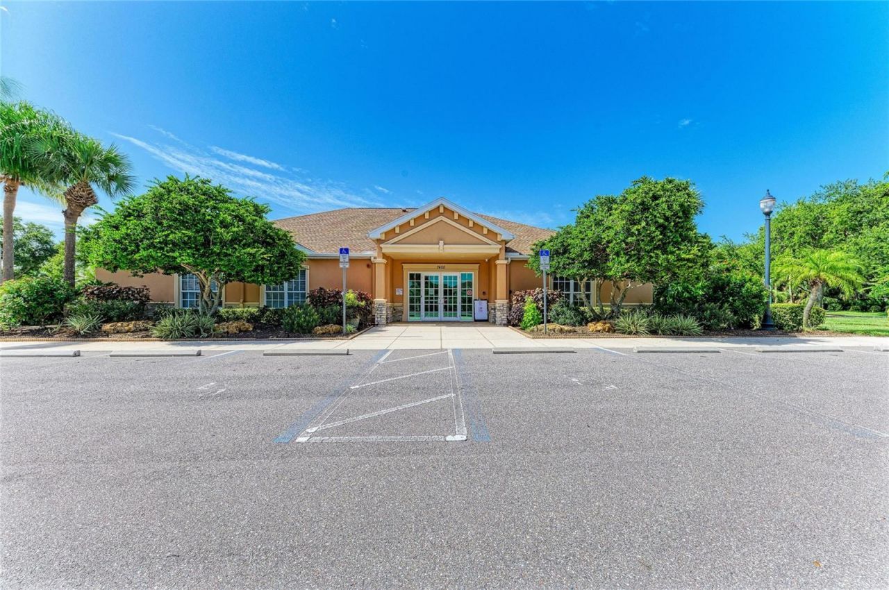 3728 Summerwind Circle, Bradenton, FL 34209 Photo