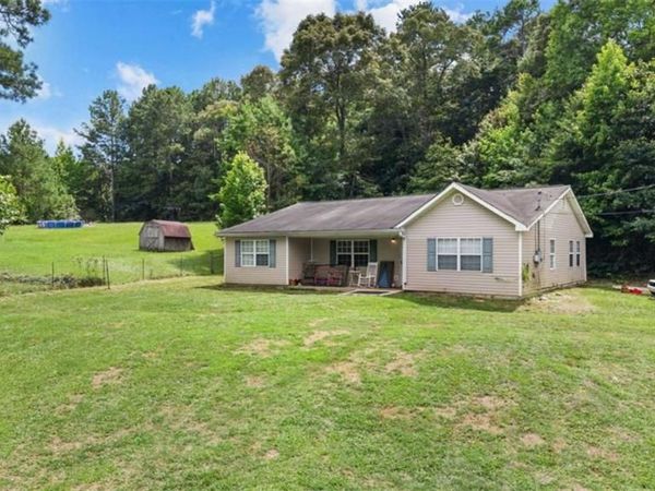 41 New Harmony Road , Cedartown, GA 30125