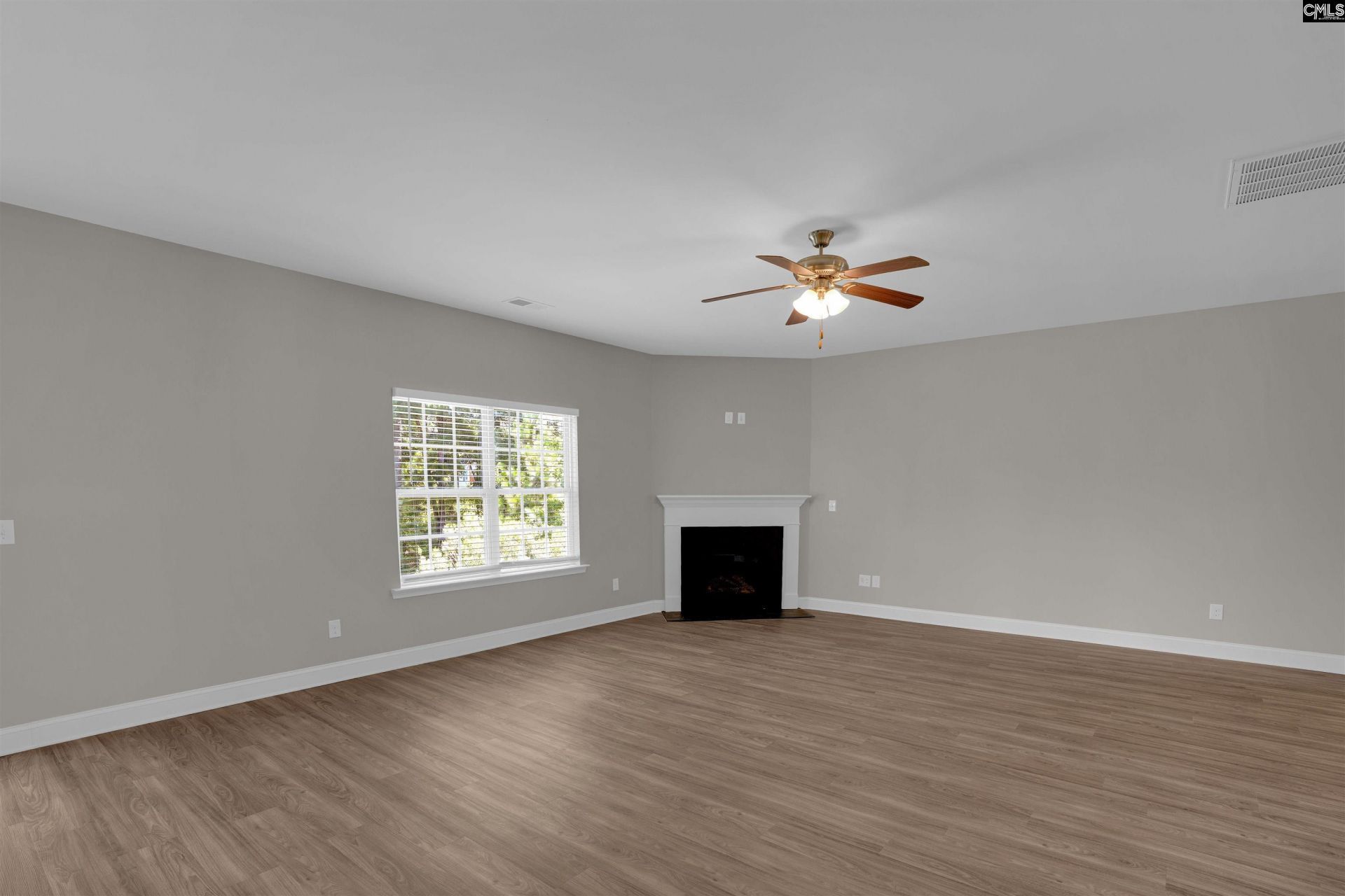 204 October Glory Drive  Photo 12