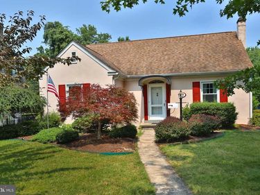 121 OAK DRIVE, LANSDALE, PA 19446