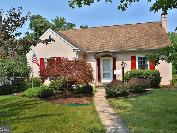 121 OAK DRIVE, LANSDALE, PA 19446