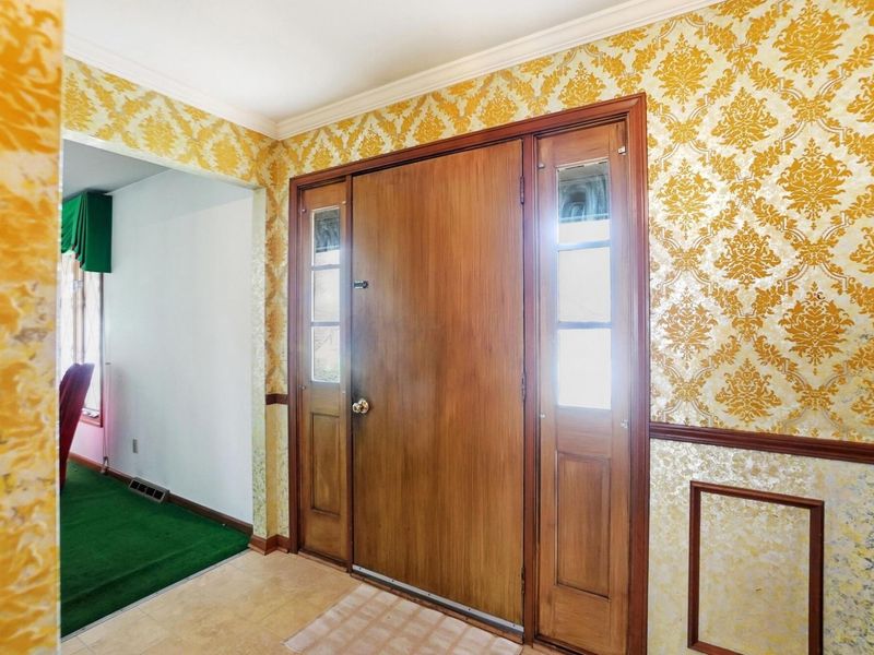 3230 Colleen Court , Columbus, OH 43221 Photo 5