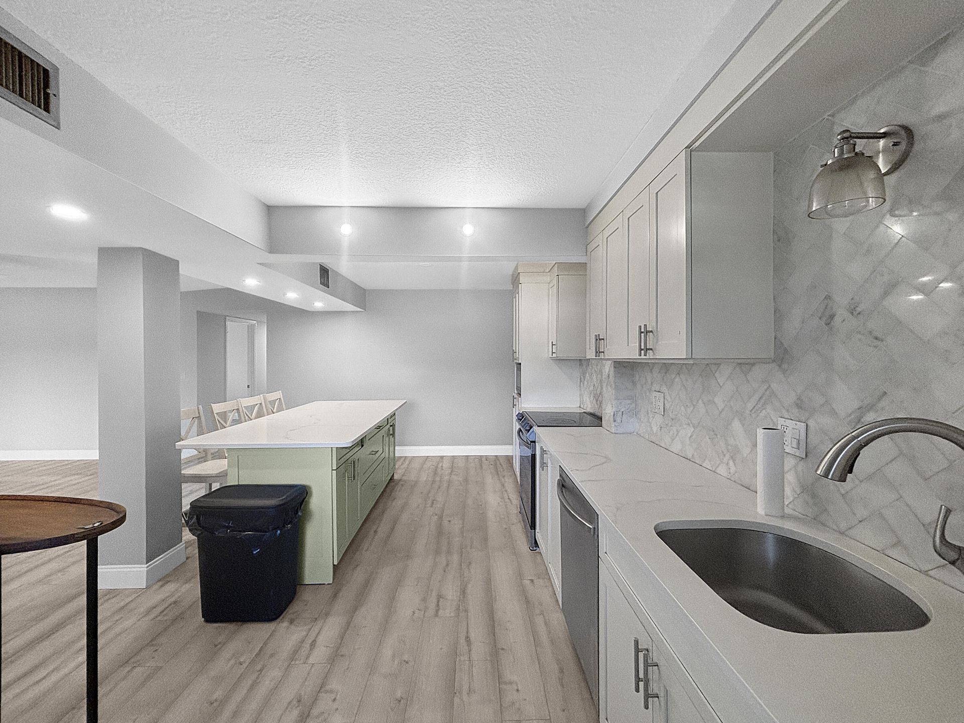 1291 SE Parkview Place, Stuart, FL 34994 Photo