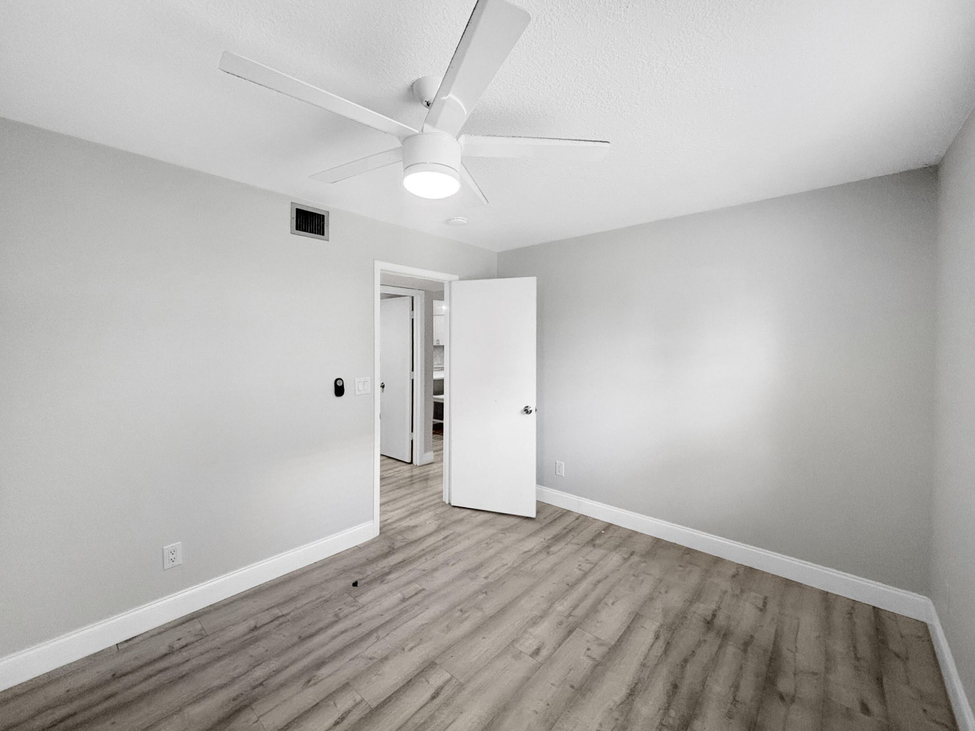 1291 SE Parkview Place, Stuart, FL 34994 Photo