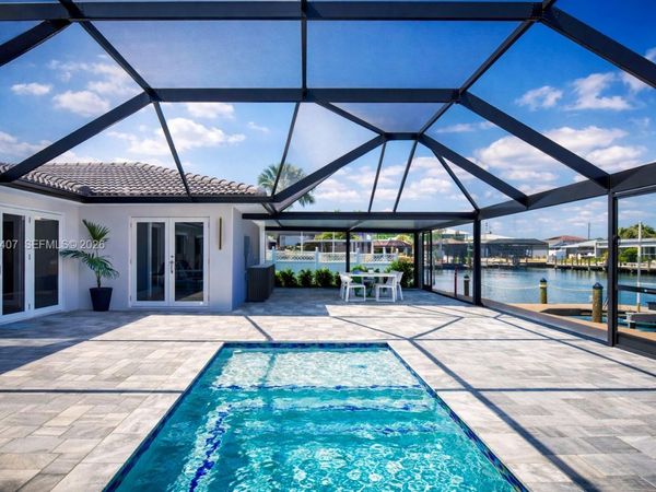 7 Fairview Blvd , Fort Myers, FL 33931
