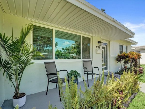 4508 Van Buren St, Hollywood, FL 33021
