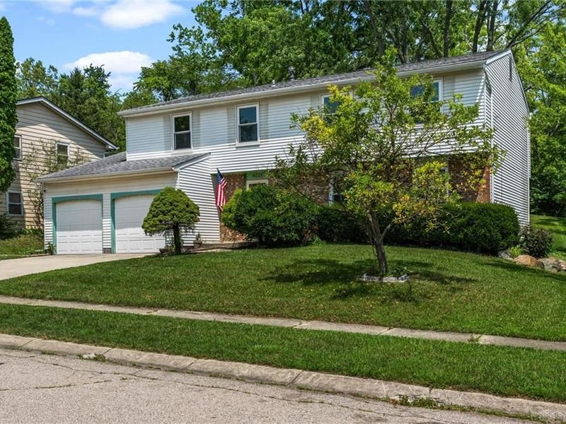4308 Ridgepath Drive, Huber Heights, OH 45424 Photo 2