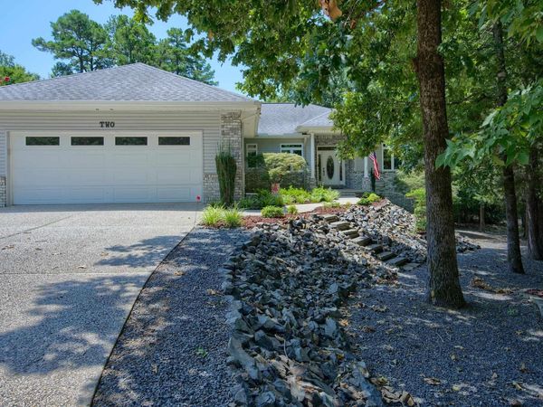 2 Sanchez Cove , Hot Springs Village, AR 71909