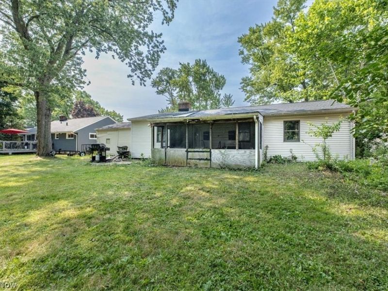 22270 Brookpark Road, Fairview Park, OH 44126 Photo 23