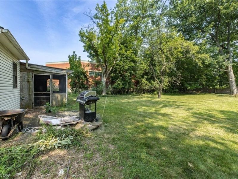 22270 Brookpark Road, Fairview Park, OH 44126 Photo 24