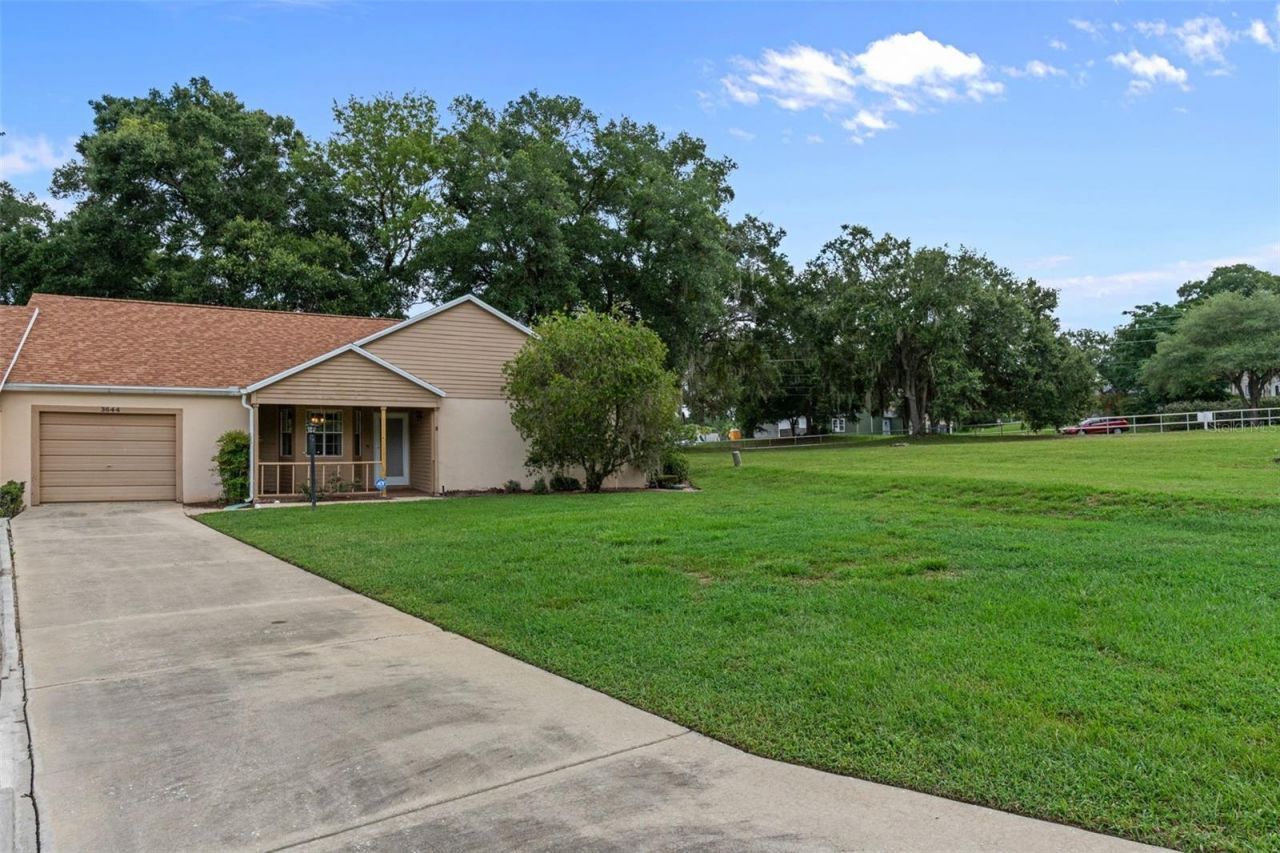 3644 N Laurelwood Loop , Beverly Hills, FL 34465 Photo