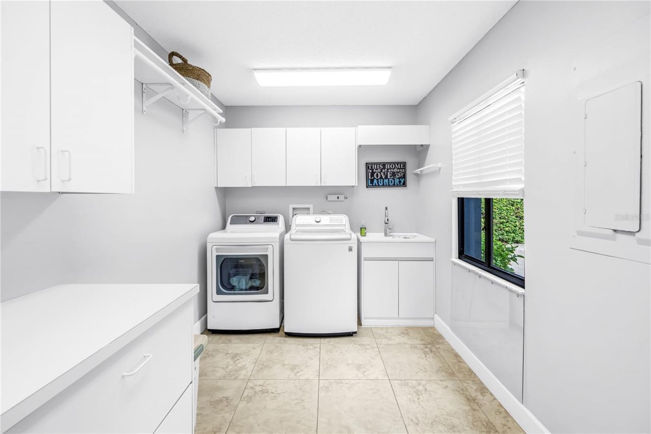 2837 Saber Drive, Clearwater, FL 33759 Photo