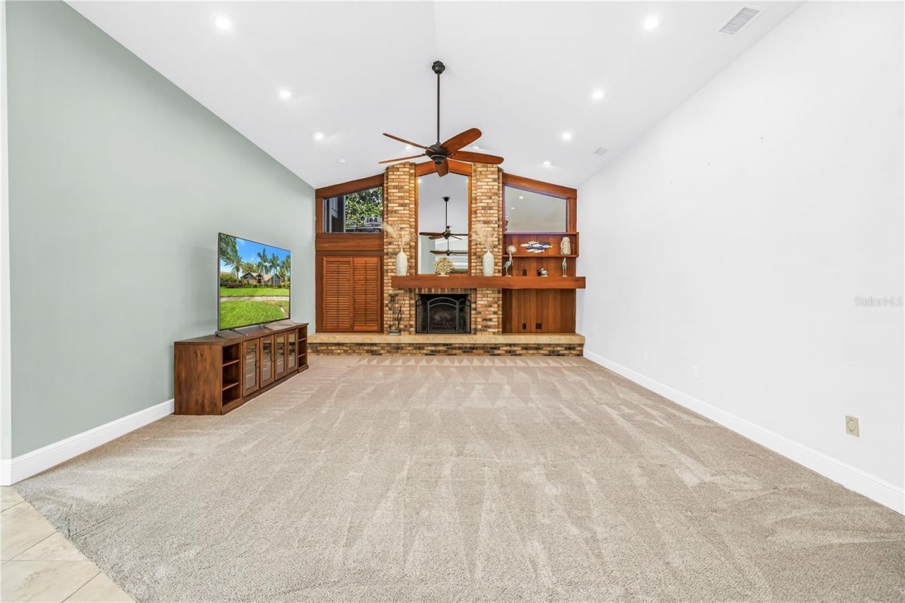 2837 Saber Drive, Clearwater, FL 33759 Photo