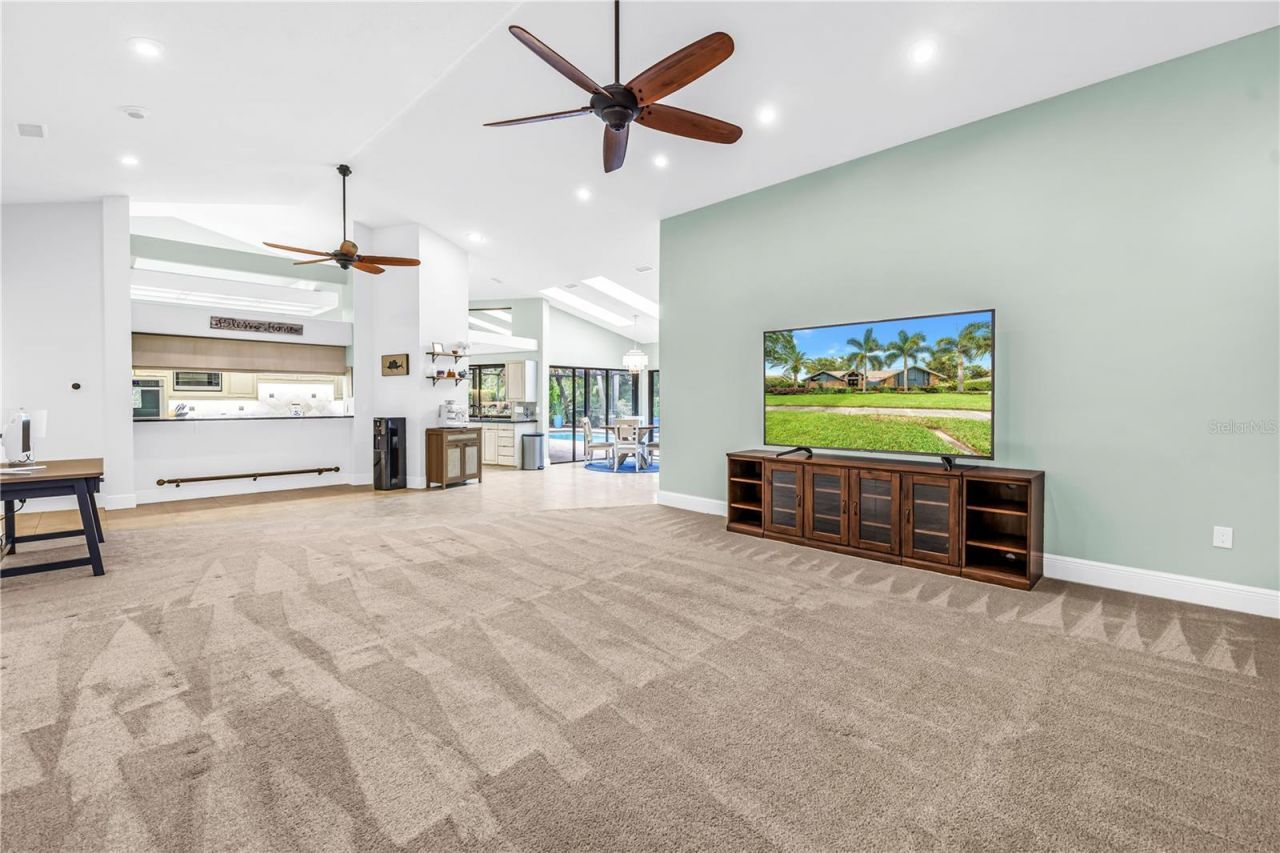2837 Saber Drive, Clearwater, FL 33759 Photo