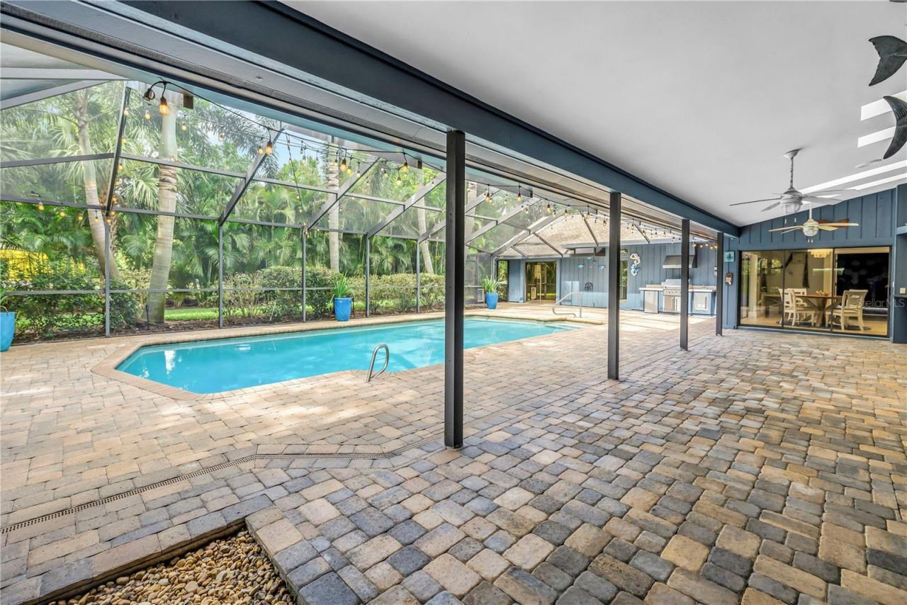 2837 Saber Drive, Clearwater, FL 33759 Photo
